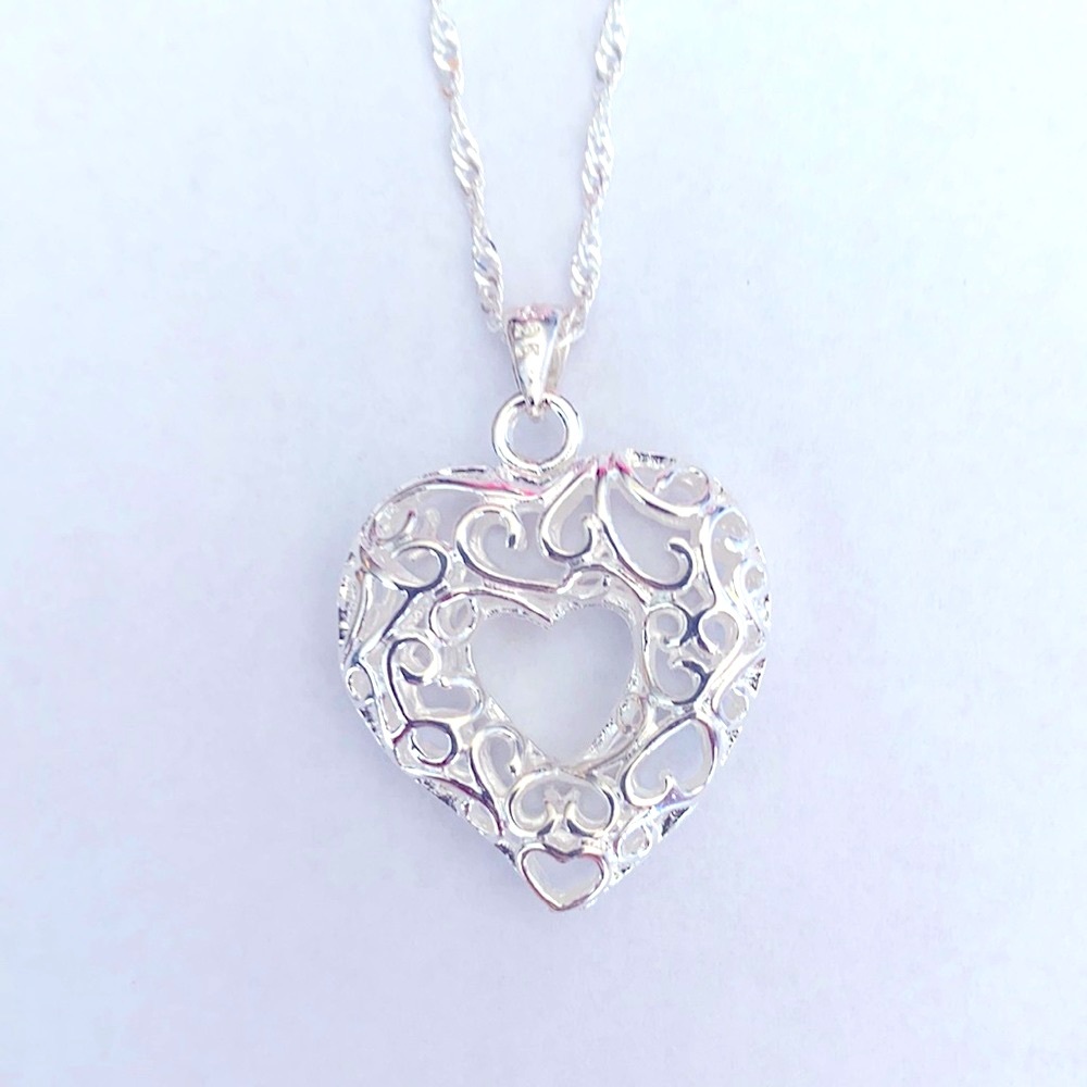 Heat pendant necklace in the colour silver - Picture 2 of 4